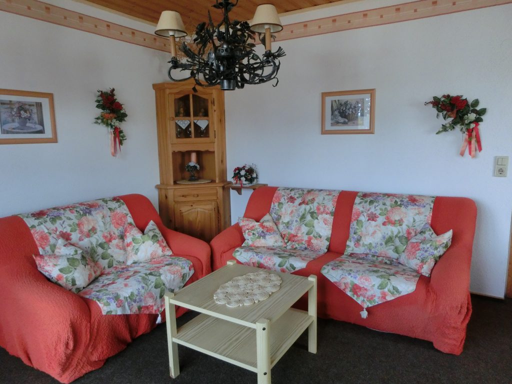 Business-Apartment Tremmel — Wohnbereich