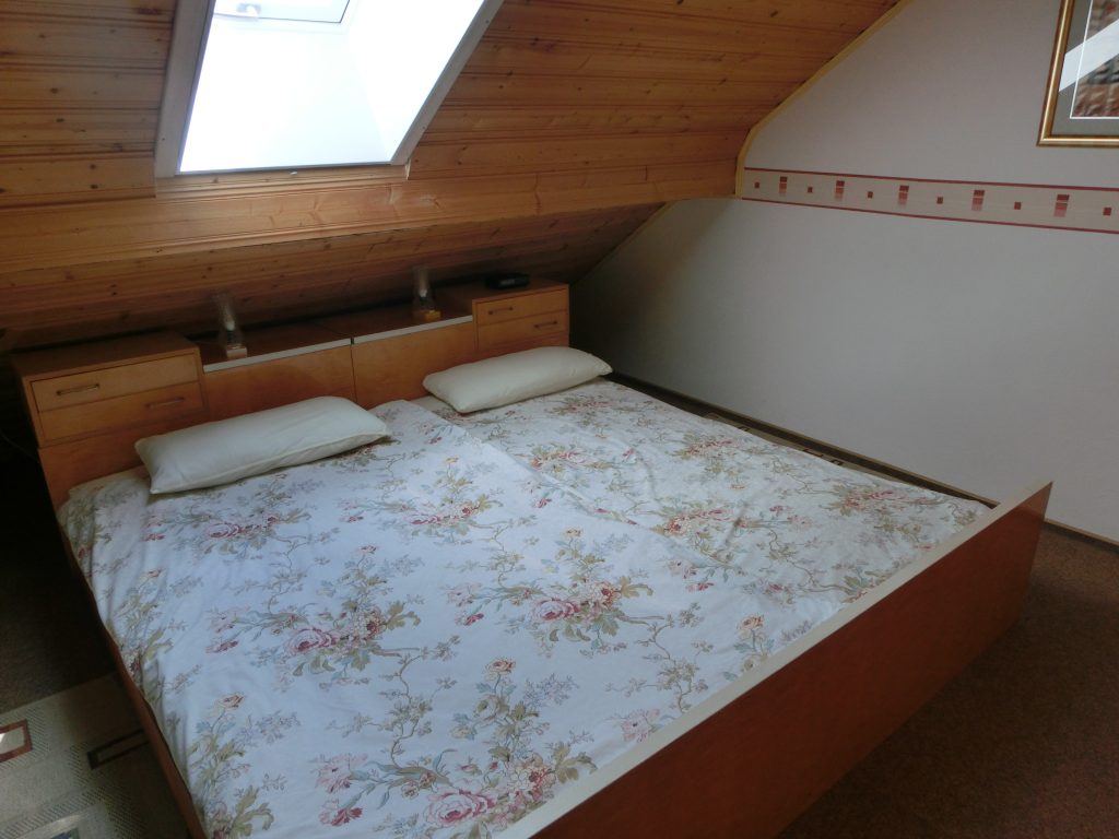 Ruhige Dorflage in Mühlstetten